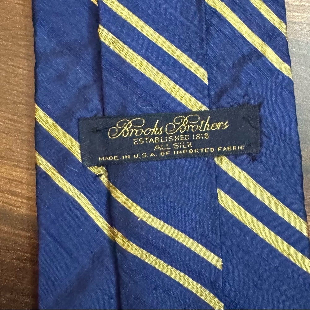 Brooks Brothers Blue and Gold Striped Tie - Picture 2 of 8